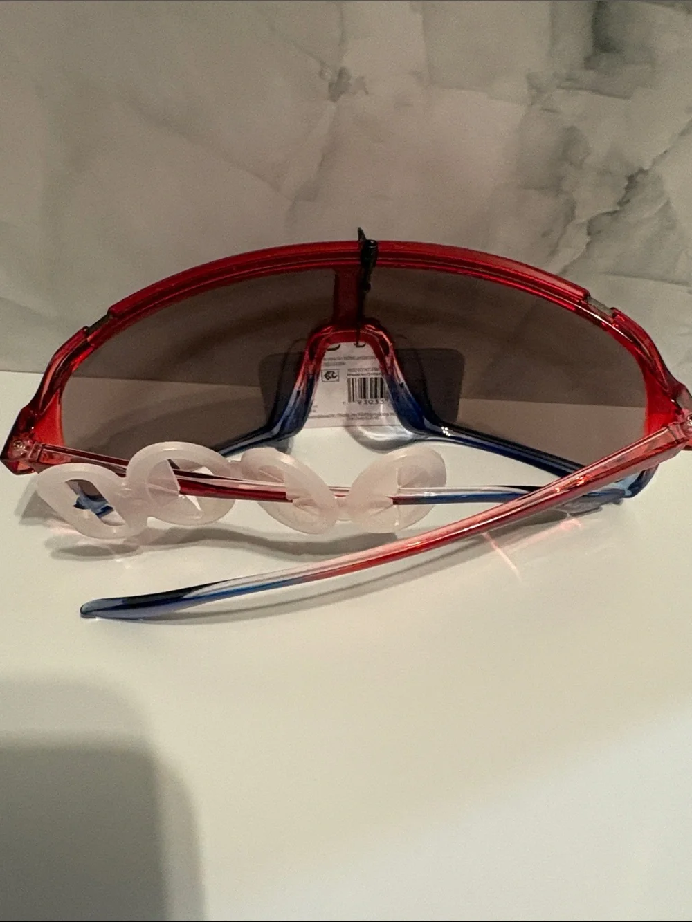 Wrangler Men’s Red-to-Blue Gradient Shield Sunglasses